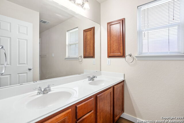 Image 14 of 15 For 8607 Cheyenne Blf