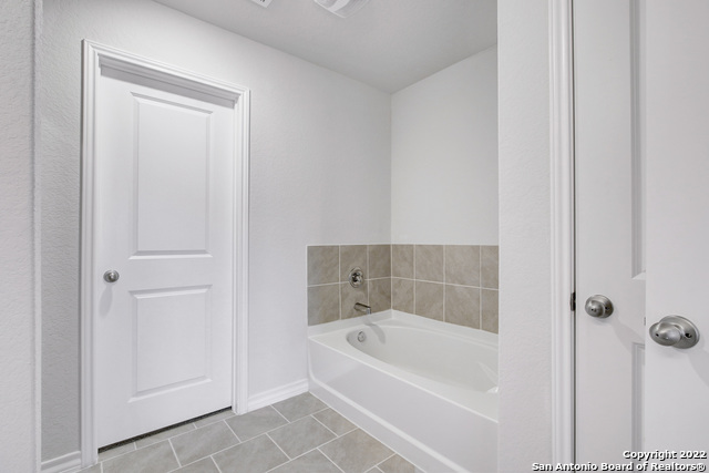 Image 17 of 30 For 22224 Backspin