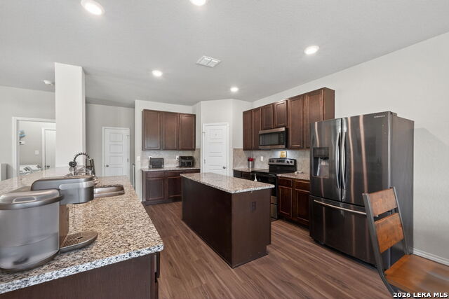 Image 8 of 29 For 5910 Frisbee Path