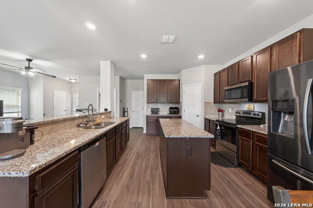 Image 9 of 29 For 5910 Frisbee Path