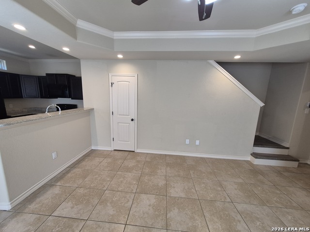 Image 4 of 29 For 6611 Mia Way  101