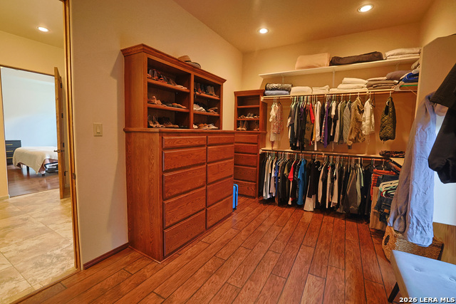 Image 26 of 45 For 23869 Iron Horse