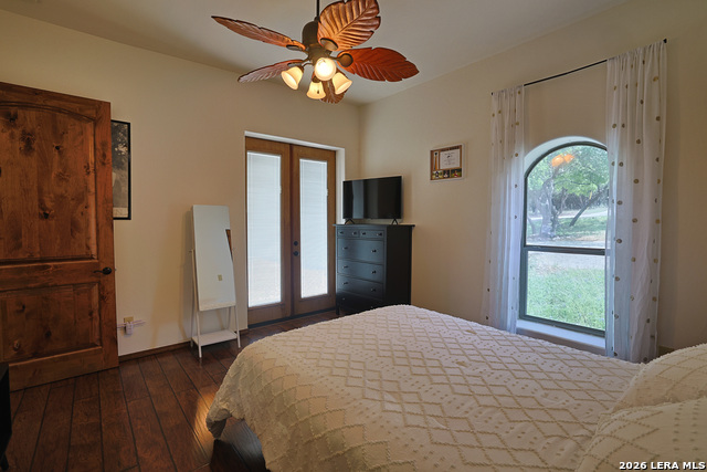 Image 29 of 45 For 23869 Iron Horse