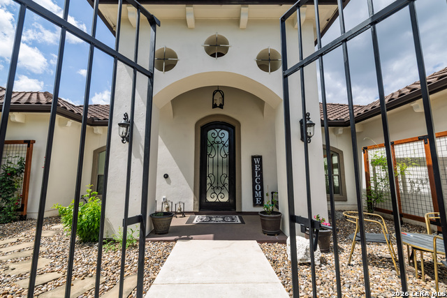 Image 8 of 45 For 23869 Iron Horse