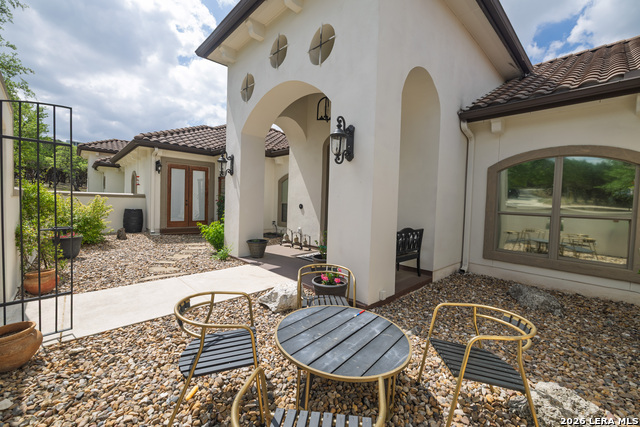 Image 9 of 45 For 23869 Iron Horse