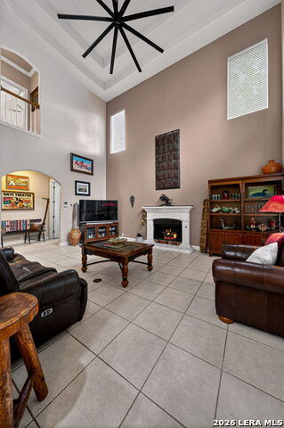 Image 18 of 68 For 24815 Birdie Rdg