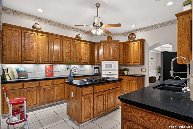 Image 19 of 68 For 24815 Birdie Rdg