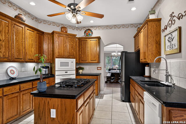 Image 20 of 68 For 24815 Birdie Rdg