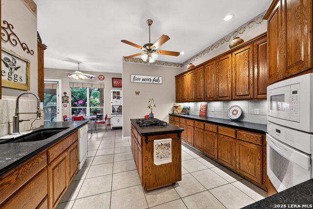 Image 21 of 68 For 24815 Birdie Rdg