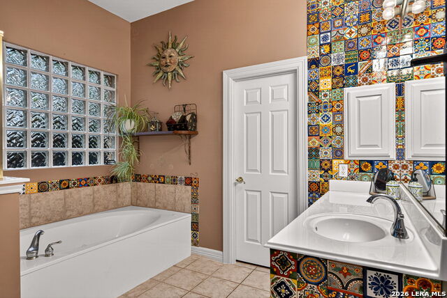 Image 28 of 68 For 24815 Birdie Rdg