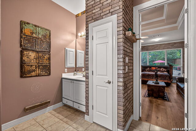 Image 30 of 68 For 24815 Birdie Rdg