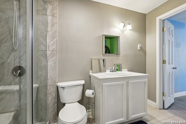 Image 22 of 42 For 125 Stace  