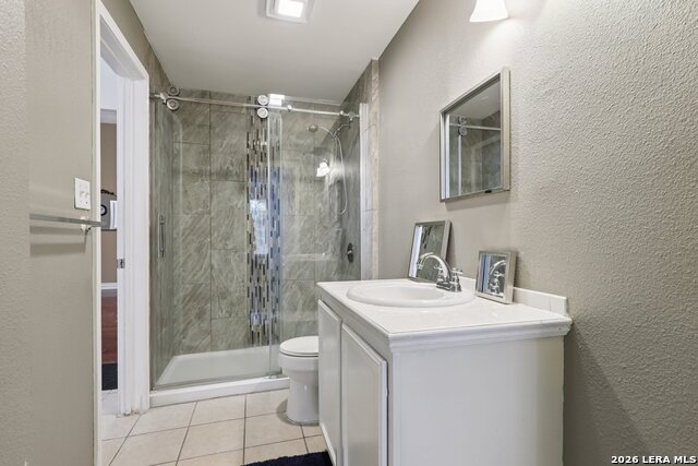 Image 23 of 42 For 125 Stace  