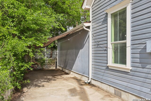 Image 34 of 42 For 125 Stace  