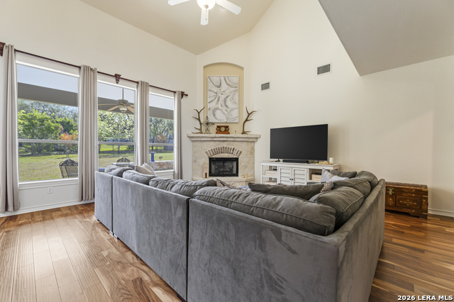 Image 15 of 59 For 26422 Enchanted Wind