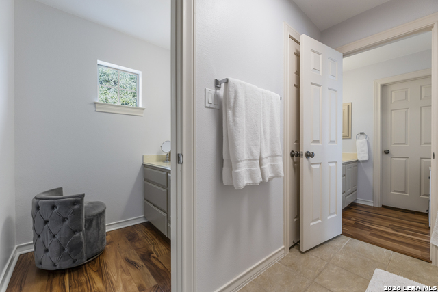 Image 40 of 59 For 26422 Enchanted Wind