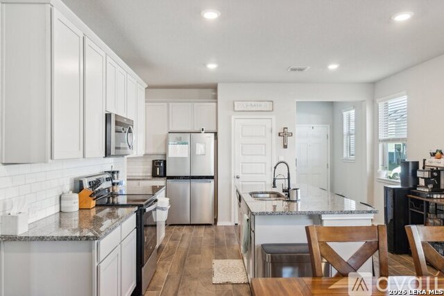 Image 2 of 20 For 2409 Ayers  