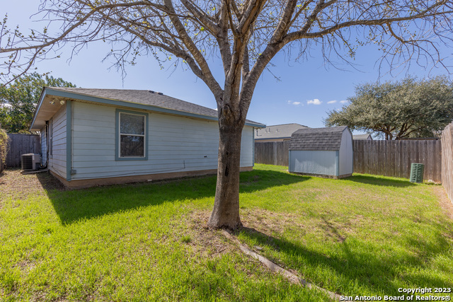 Image 24 of 26 For 3727 Aragon Dr