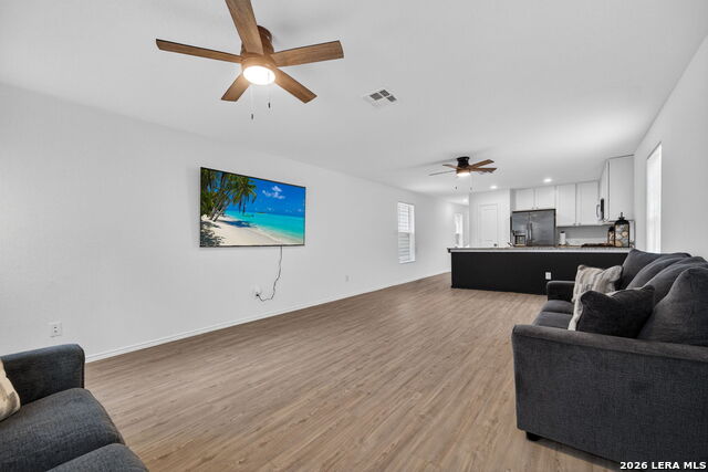 Image 13 of 23 For 10957 Presa Way