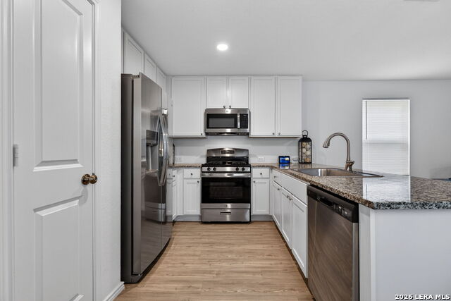 Image 8 of 23 For 10957 Presa Way