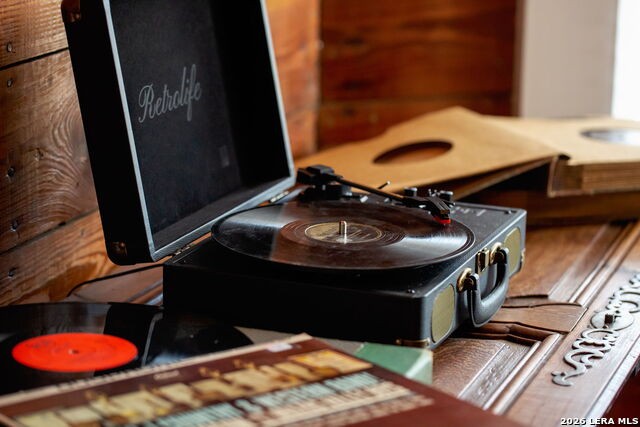 Image 9 of 45 For 400 Bowie N