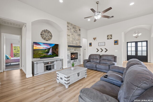 Listing photo id 10 for 2073 Marsala