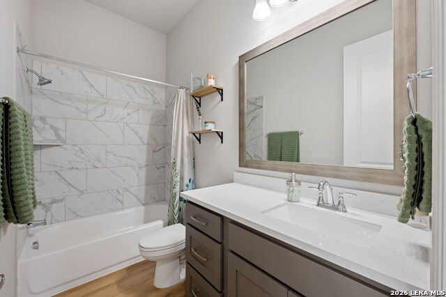 Listing photo id 20 for 2073 Marsala