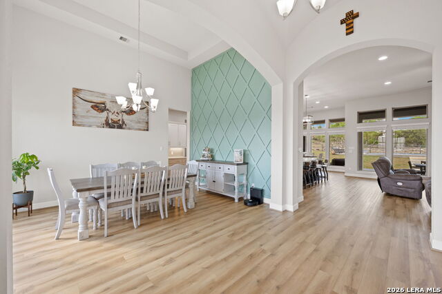 Listing photo id 23 for 2073 Marsala