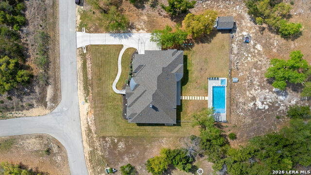 Listing photo id 36 for 2073 Marsala