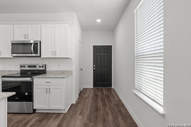 Image 2 of 31 For 8253 Brandy Branch