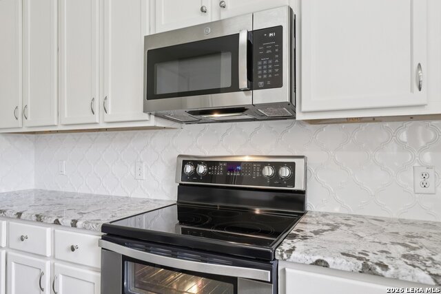 Image 18 of 44 For 15006 Preston Court