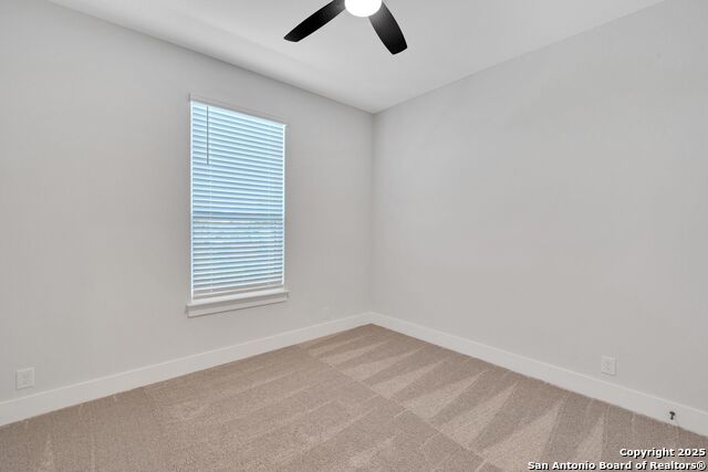 Image 26 of 40 For 13668 Giovannis Garden