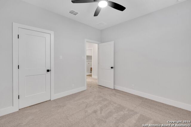 Image 27 of 40 For 13668 Giovannis Garden