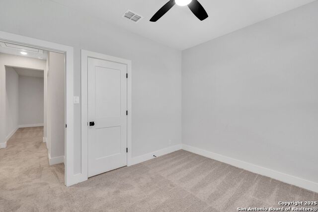 Image 31 of 40 For 13668 Giovannis Garden