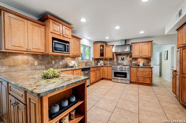 Image 13 of 49 For 155 William Classen