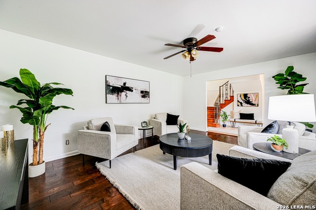 Image 18 of 49 For 155 William Classen