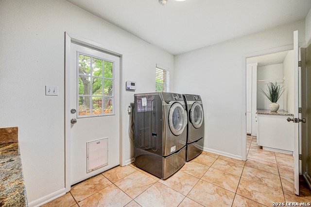 Image 26 of 49 For 155 William Classen