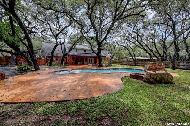 Image 40 of 49 For 155 William Classen