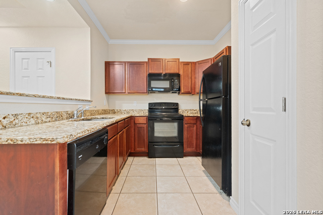 Listing photo id 10 for 4917 Appleseed Court