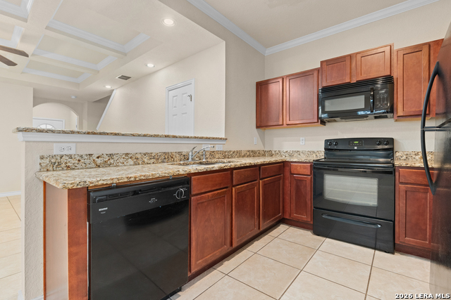 Listing photo id 11 for 4917 Appleseed Court