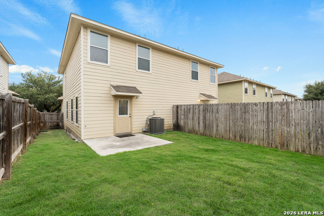 Listing photo id 20 for 4917 Appleseed Court