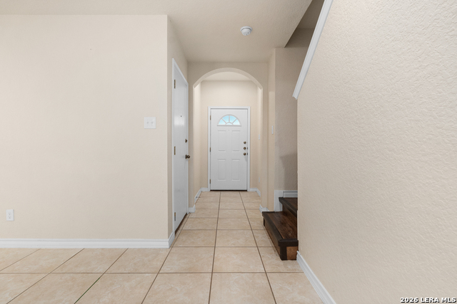 Listing photo id 2 for 4917 Appleseed Court