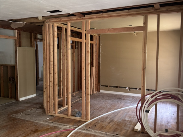 Image 6 of 6 For 514 Bandera Rd E