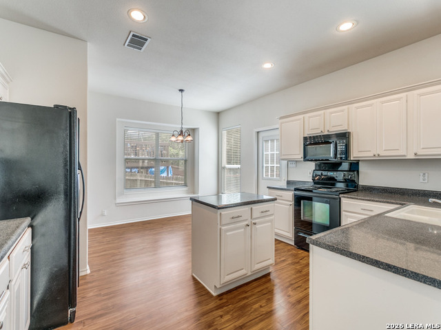 Image 14 of 34 For 2122 Cardigan Hl