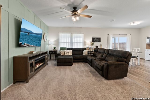 Image 10 of 36 For 5303 Hickory Pl