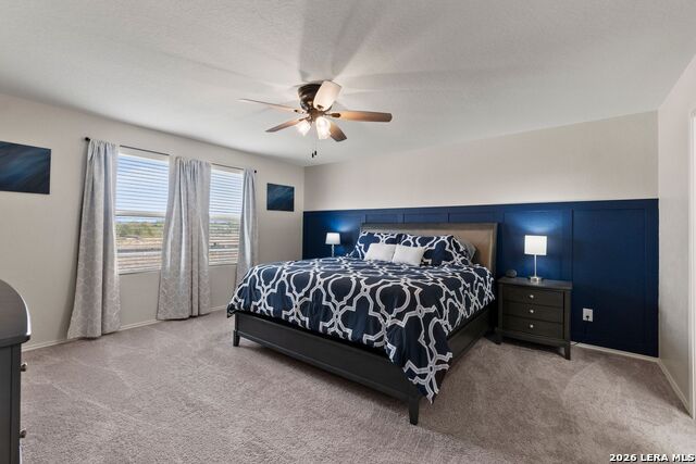 Image 22 of 36 For 5303 Hickory Pl