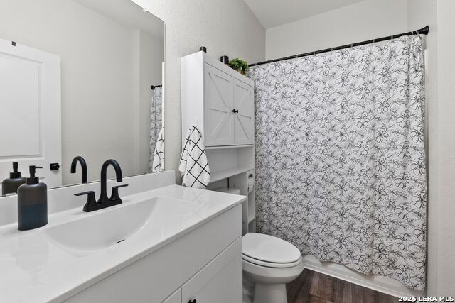 Image 9 of 36 For 5303 Hickory Pl