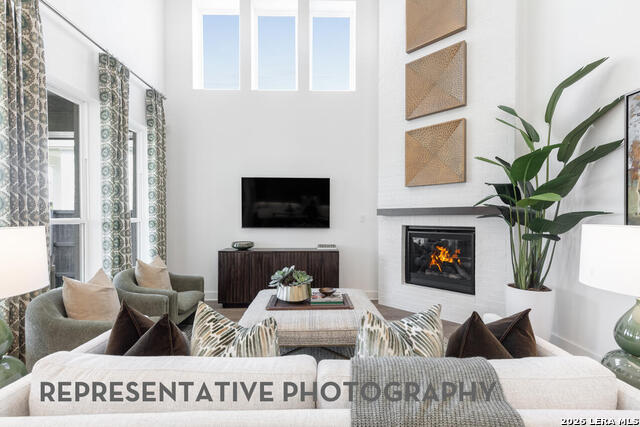 Image 3 of 46 For 11753 Stoltzer