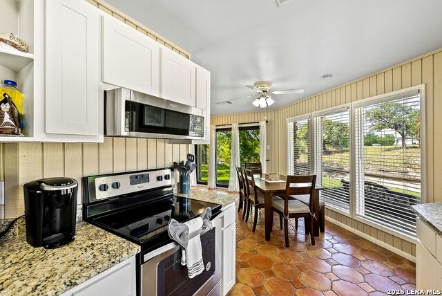 Image 34 of 68 For Lot 046 Falling Oak Dr