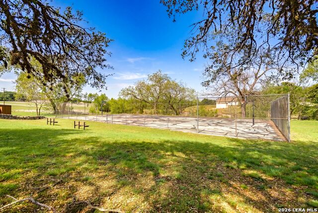 Image 64 of 68 For Lot 046 Falling Oak Dr